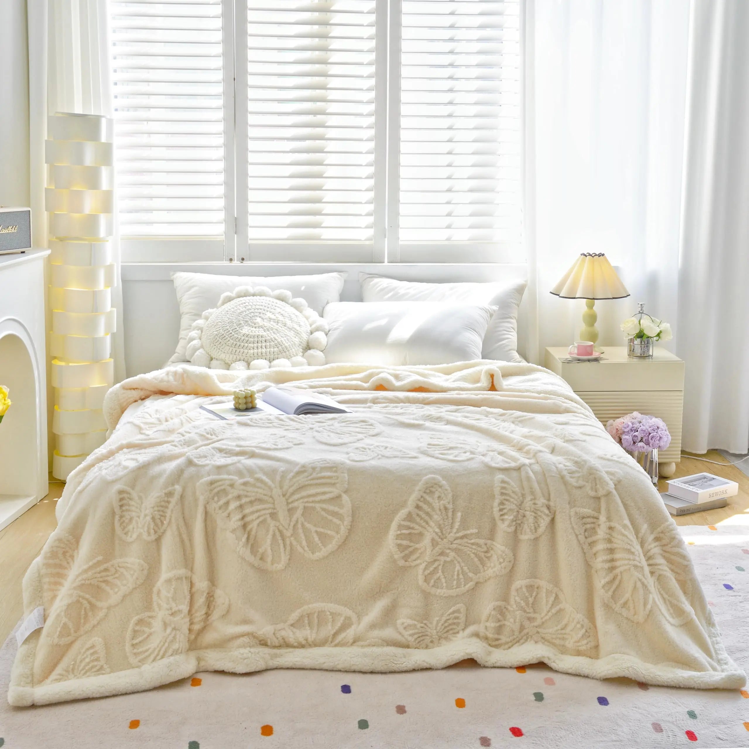 Goodinary® Coral Butterfly Fleece Flannel Blanket Goodinary