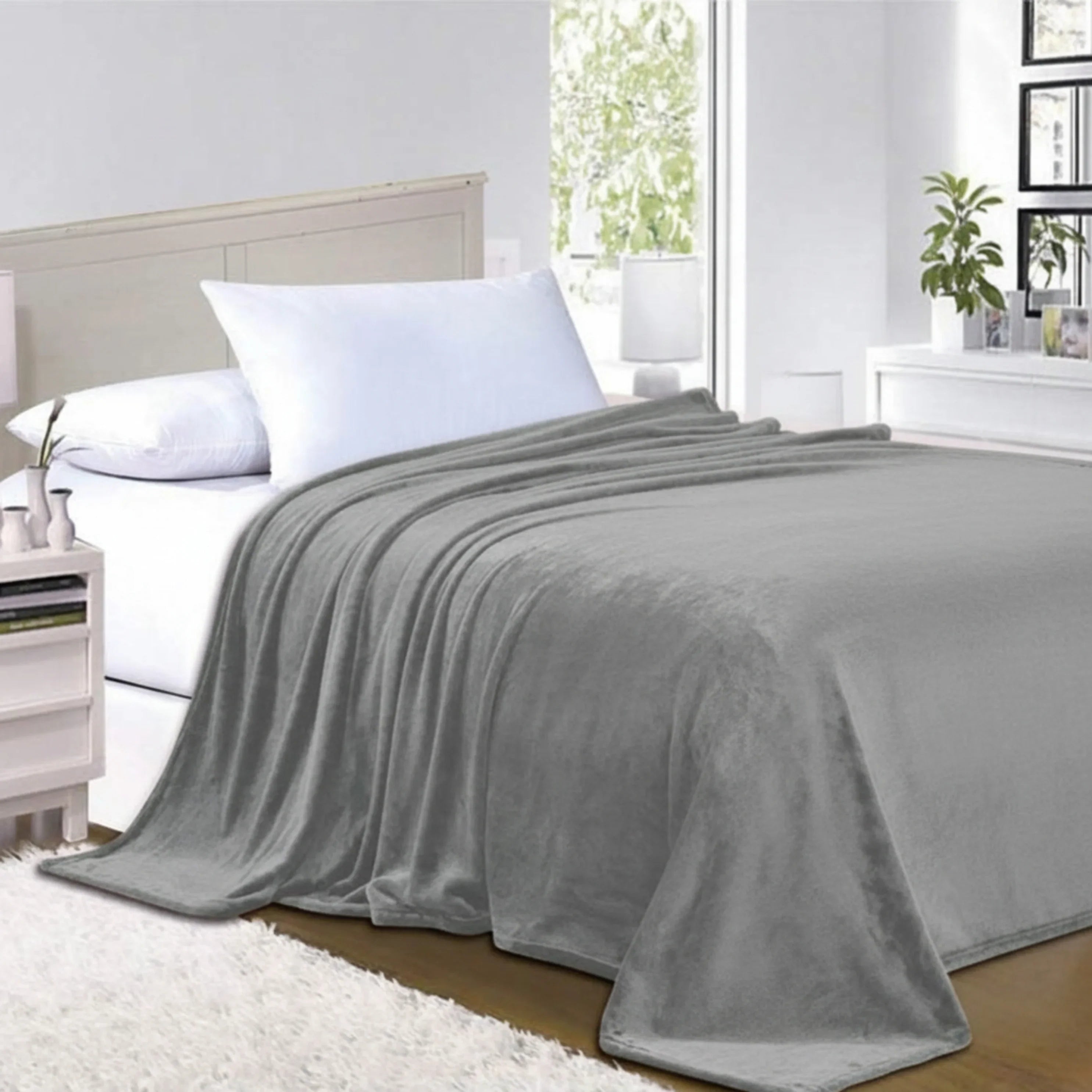 Goodinary® Coral Fleece Soft Flannel Blanket