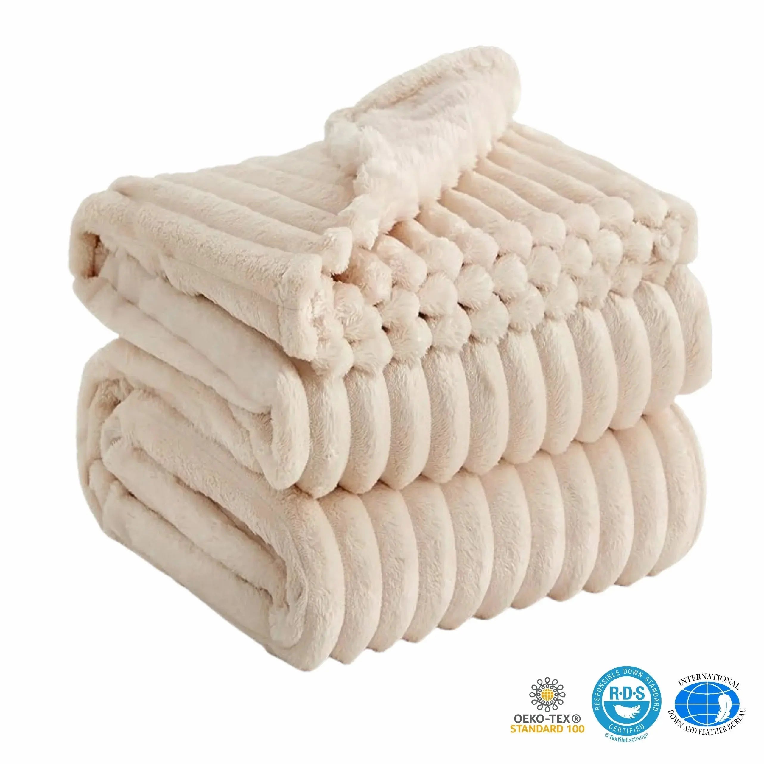 Goodinary® Soft Faux Rabbit Fur Throw Blanket Goodinary
