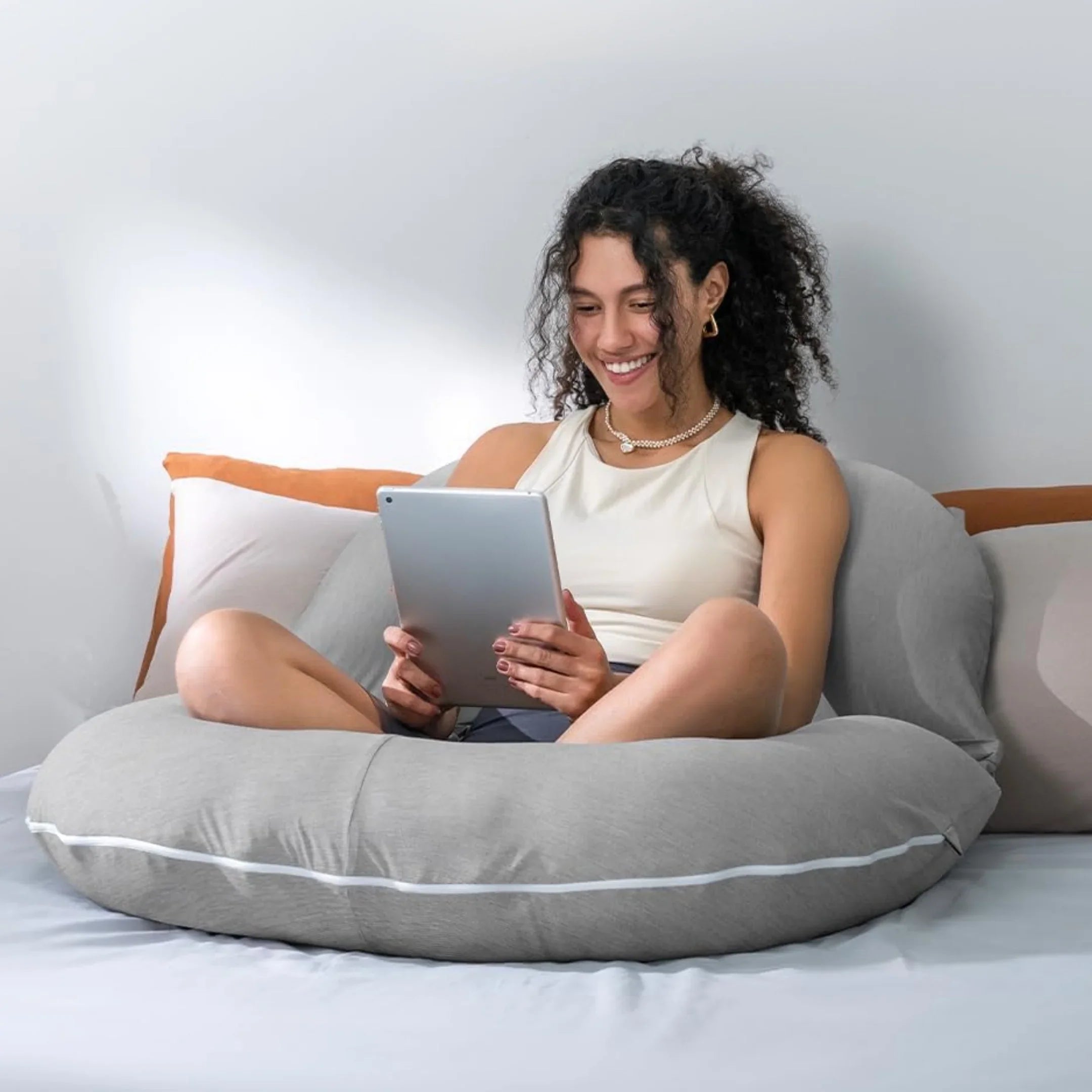 Slumblr® Reading Pillow