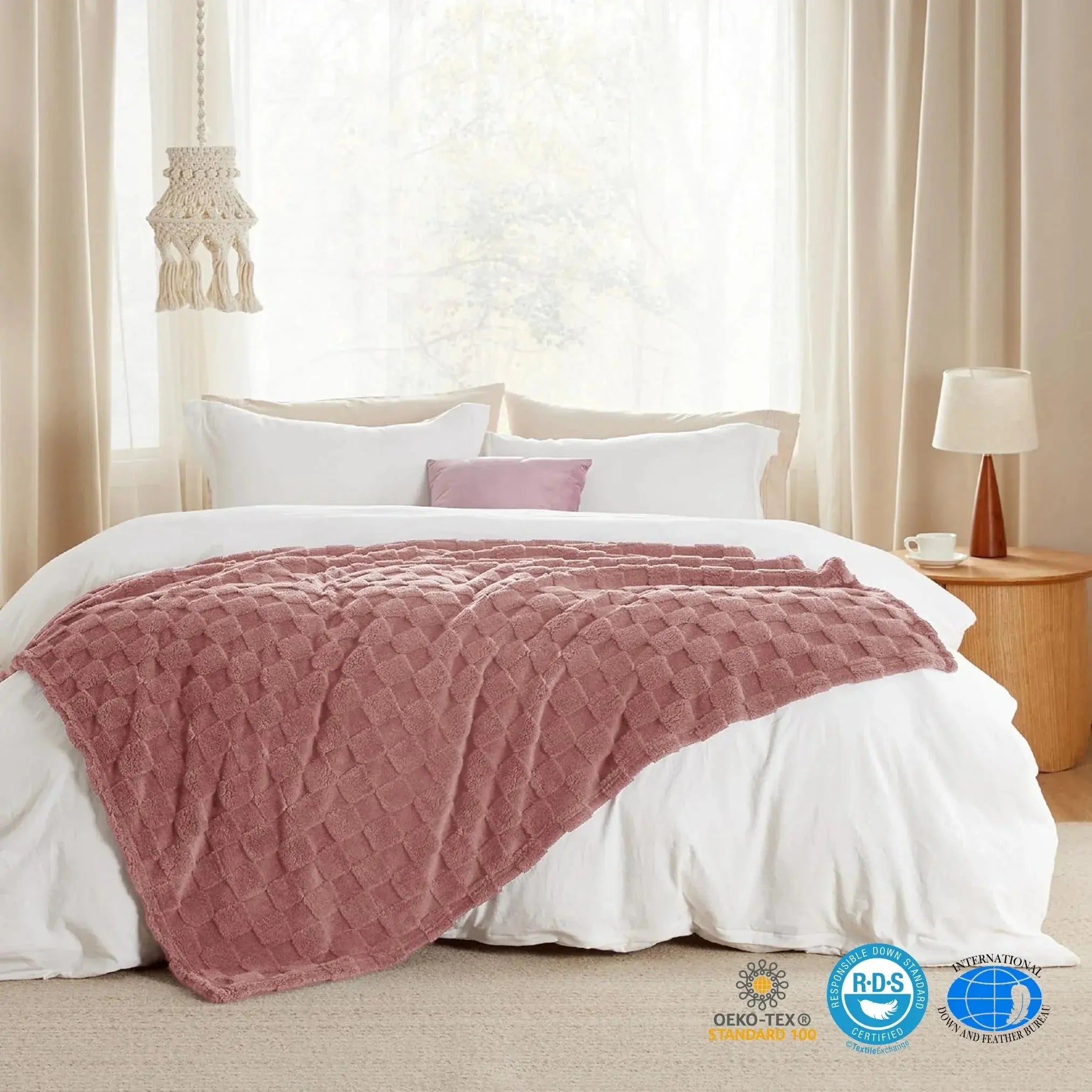 Goodinary® Checkered Throw Blanket Soft Fleece Cozy Goodinary