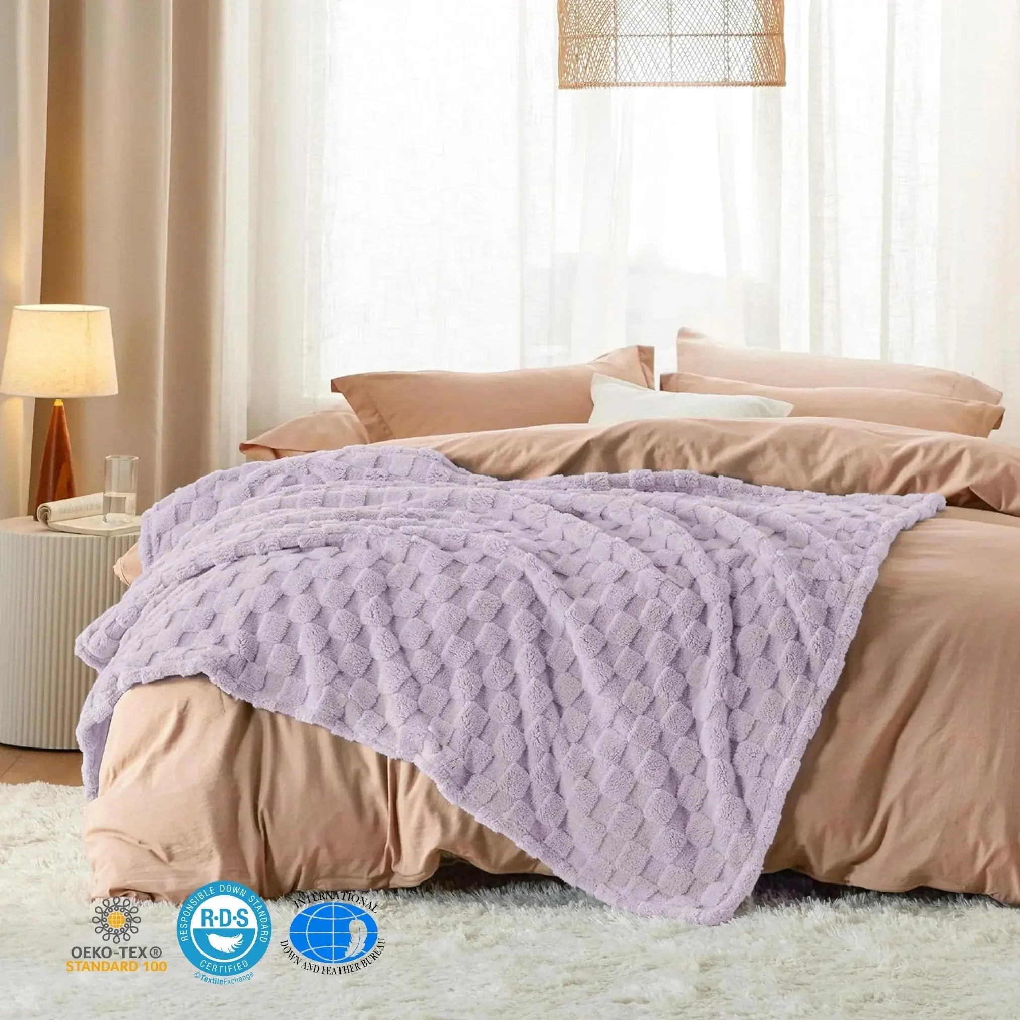 Goodinary® Checkered Throw Blanket Soft Fleece Cozy Goodinary