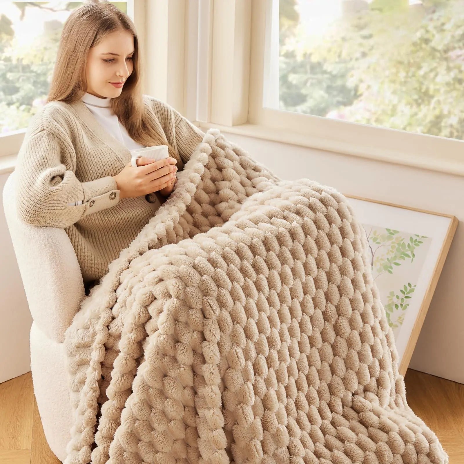 Goodinary® 3D Clouds Jacquard Silky Flannel Blanket Goodinary