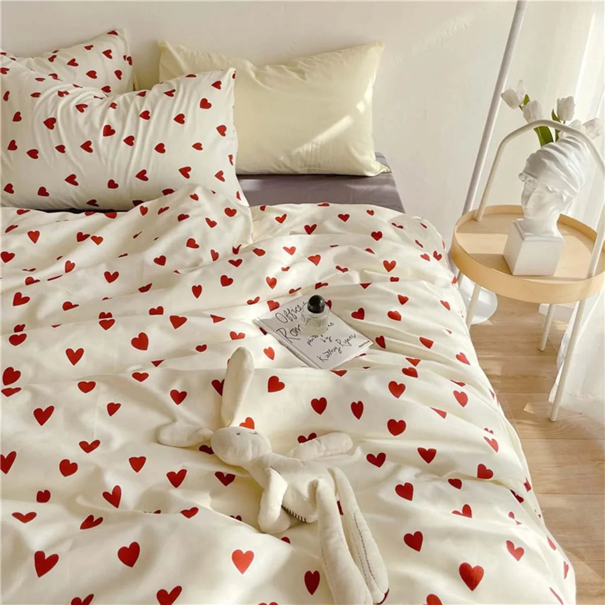 Goodinary® Soft Lightweight Korean Heart Bedding Set (4pcs)