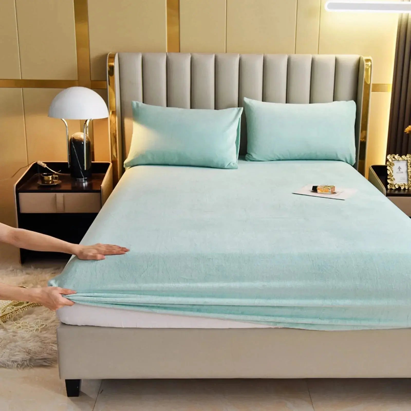 Goodinary® Plush Velvet Thermal Mattress Cover Sheet Goodinary