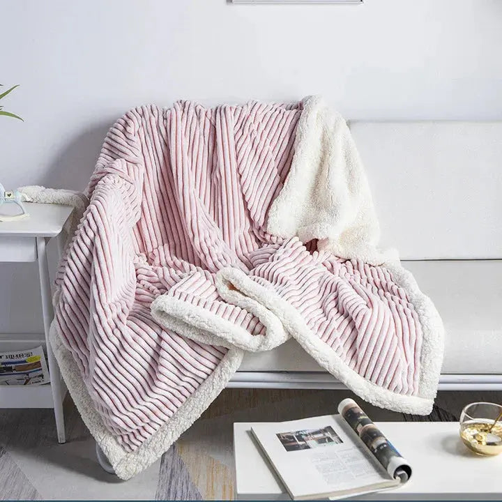 Super Soft Baby Kids Customized Flannel Fleece Blanket Home Solid Color Premium 3D Ribbed Lightweight Bed Stripe Flannel Blanket