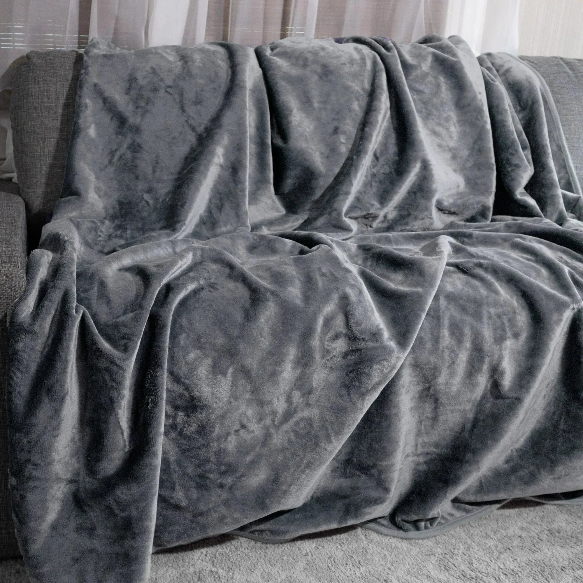 Goodinary® Waterproof Reversible Throw Blanket Goodinary