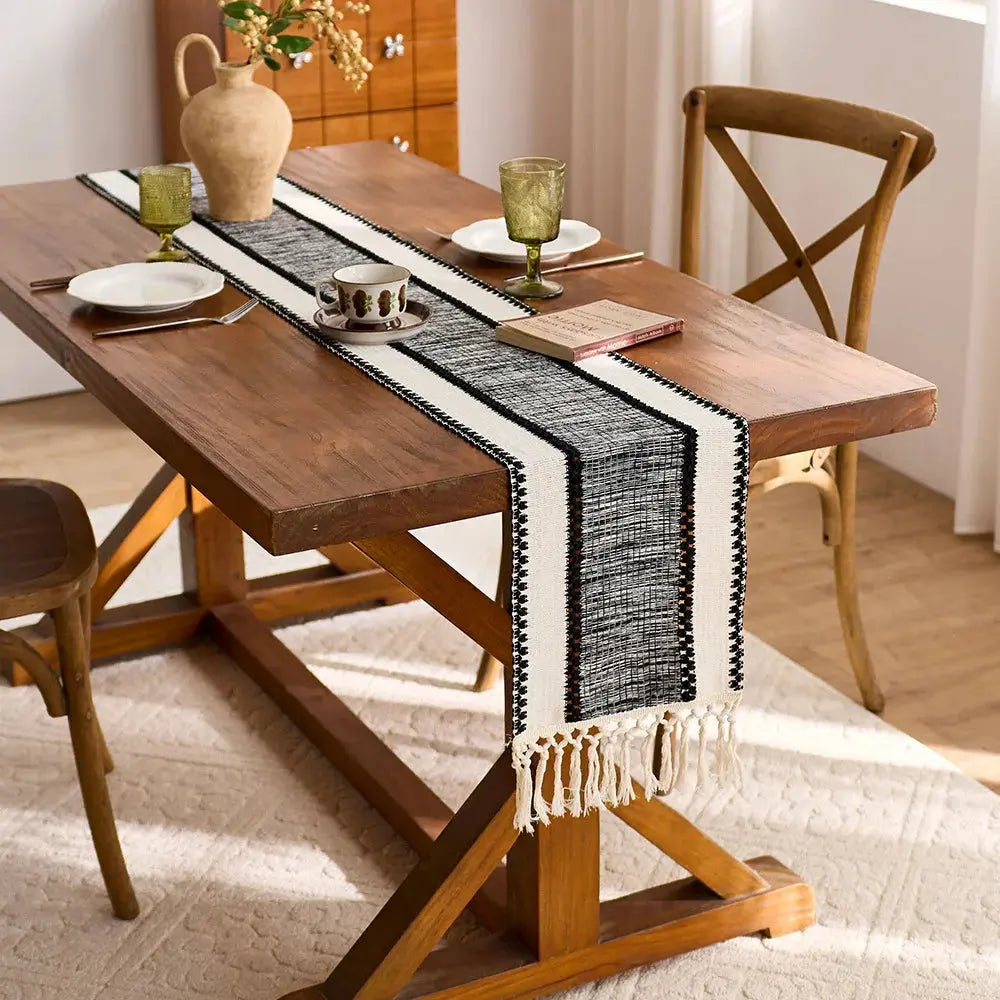 New Multi-Color Table Runner Nordic Hollow Tassel Tablecloth Table Decoration Home Coffee Table Shoe Cabinet Cover Towel
