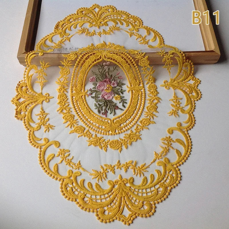 1PC Dinning Table Cover Embroidered Table Cloth Elegant Round Lace Tablecloth Coffee Coasters Napkin Party Wedding Decoration