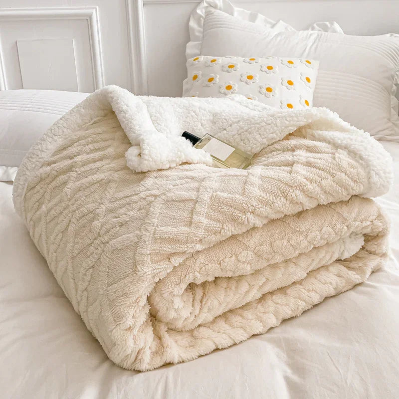 Goodinary® Soft Woolen Blanket with Lamb Velvet