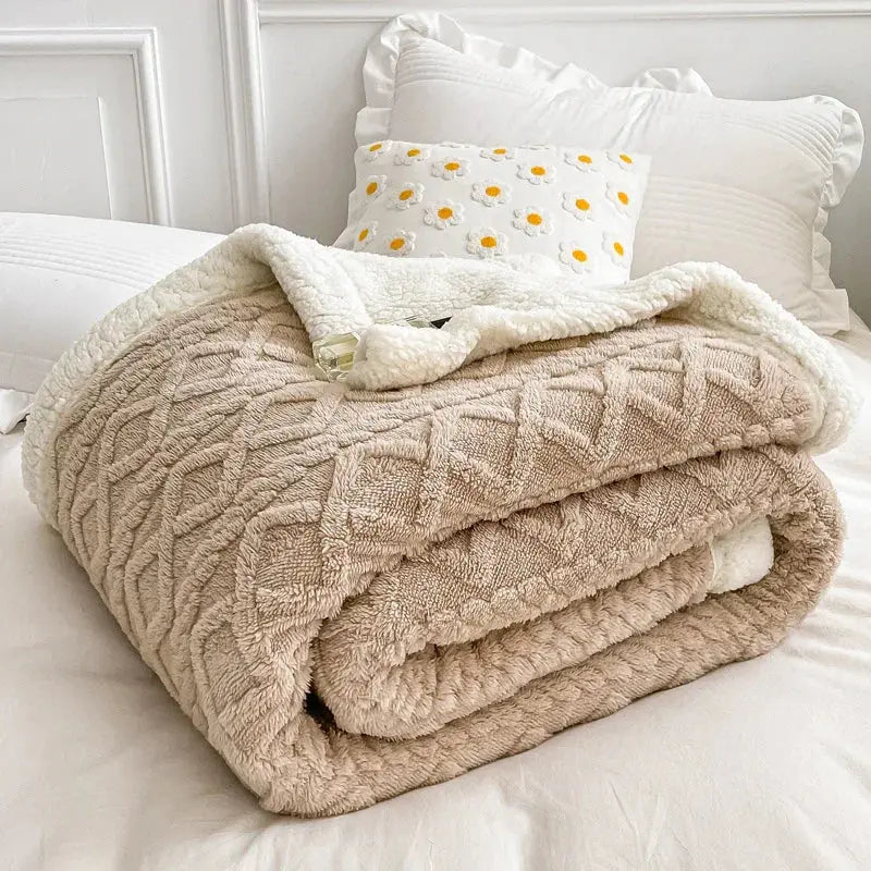 Goodinary® Soft Woolen Blanket with Lamb Velvet Goodinary