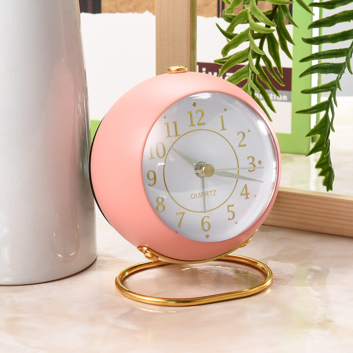 Goodinary® Nordic Metal Alarm Clock