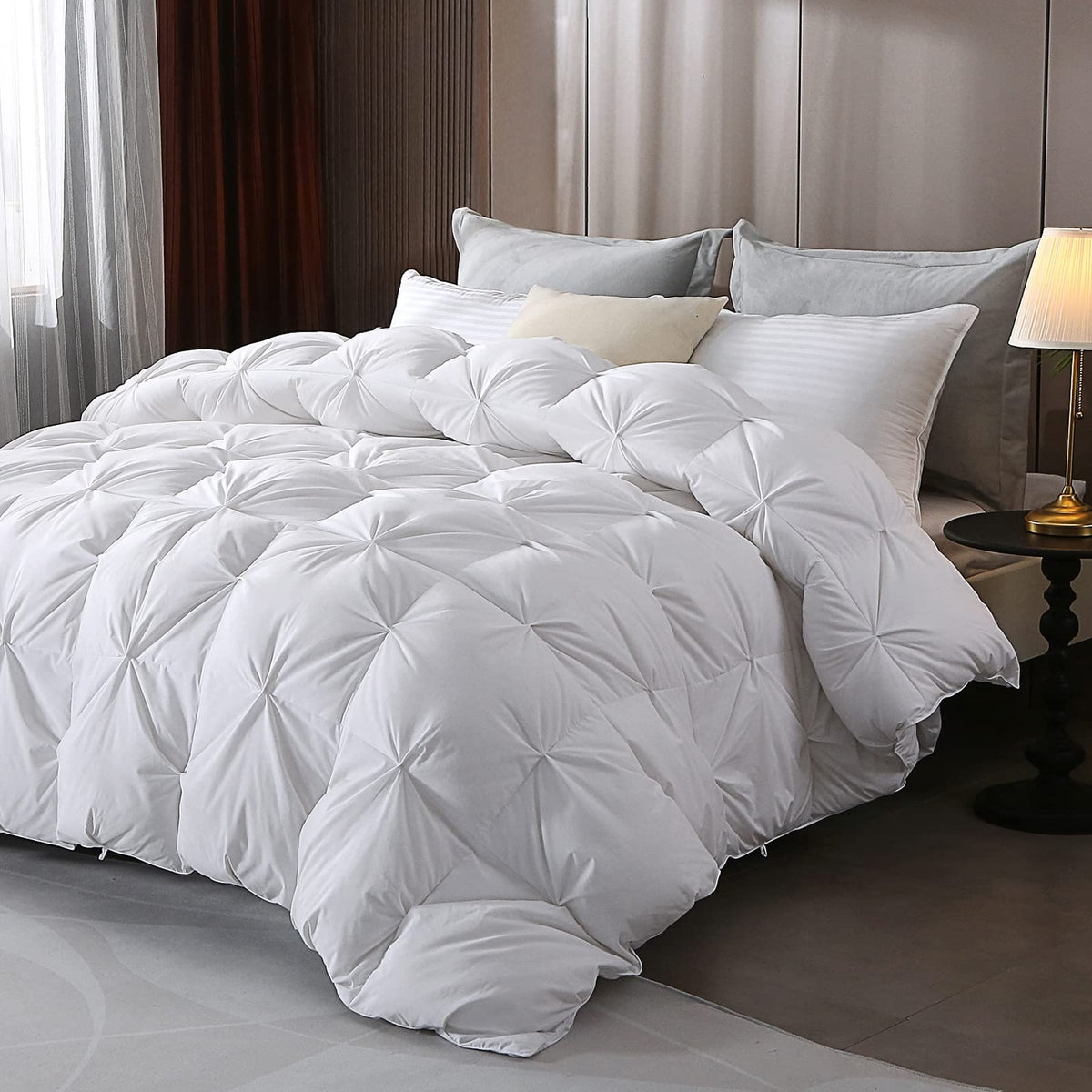 Goodinary® Goose Down Comforter with Pinch Pleat