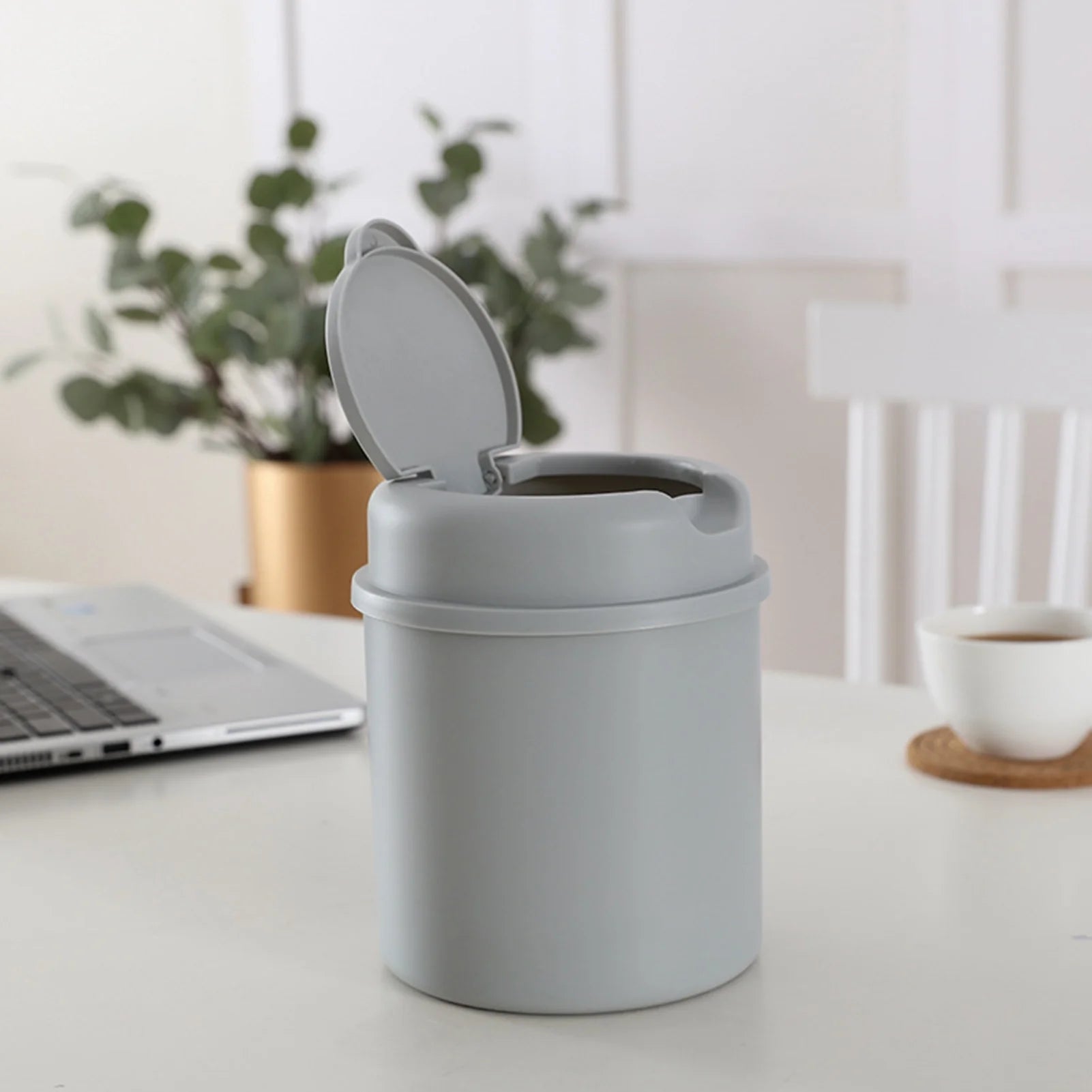 Goodinary® Mini Desktop Trash Bin