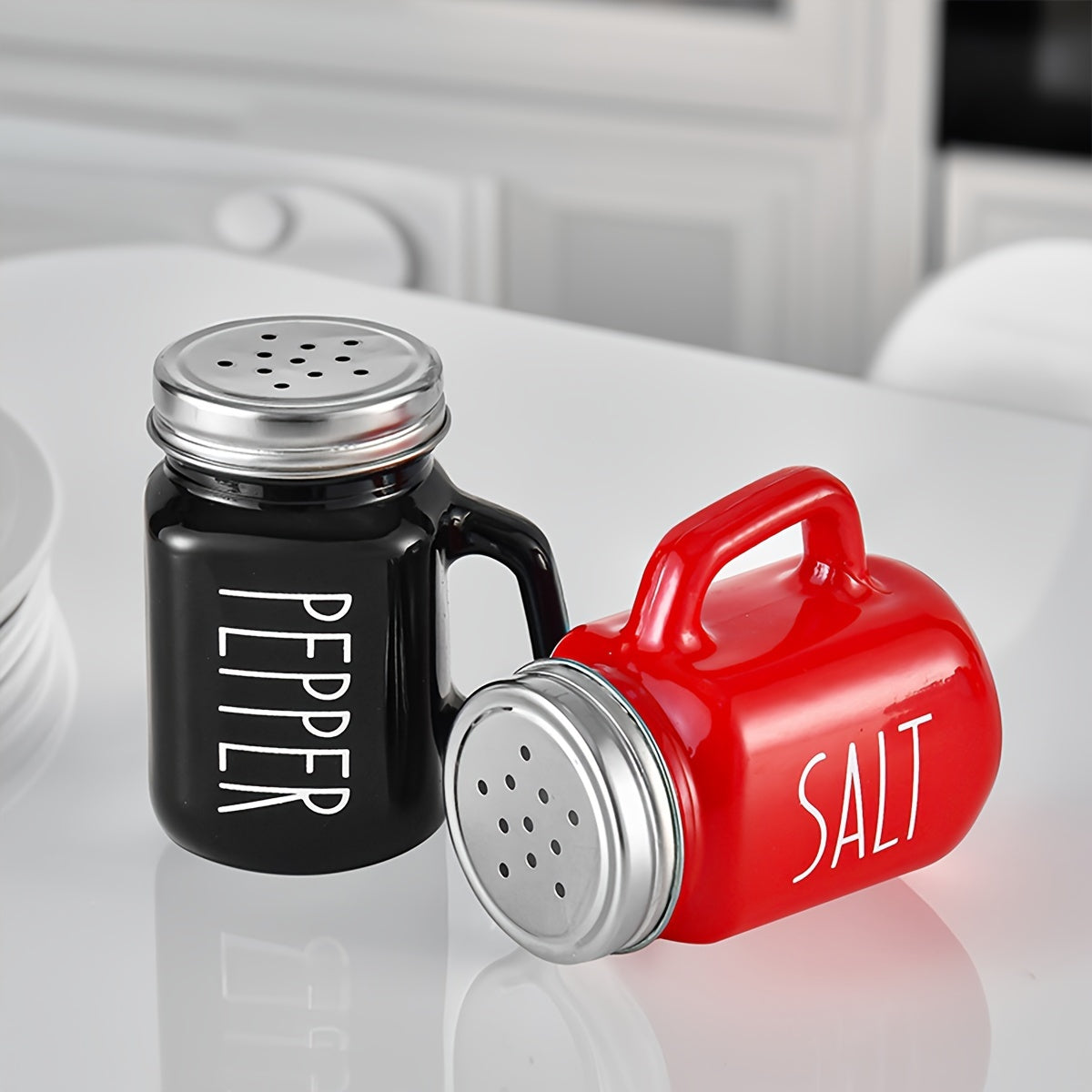Goodinary® Handled Glass Shaker Set