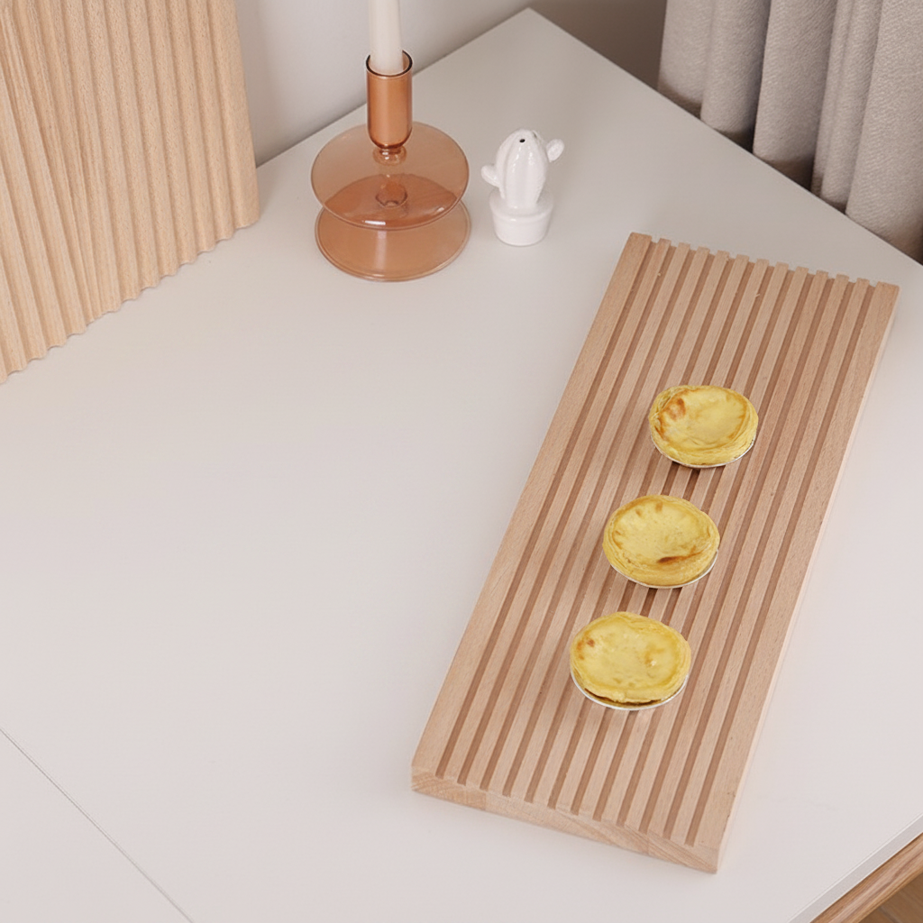 Goodinary® Wave Shaped Beech Wood Decorative Tray