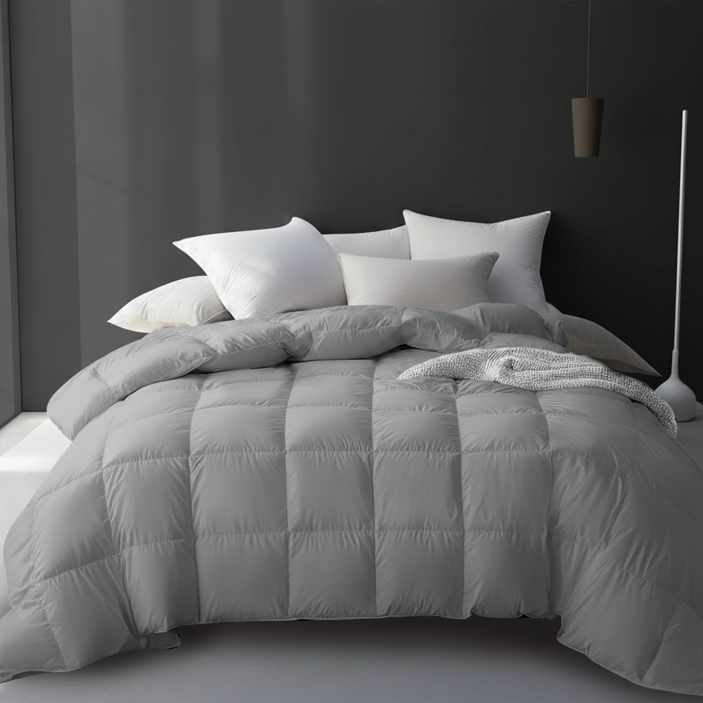 Goodinary® White Goose Down Cooling Comforter