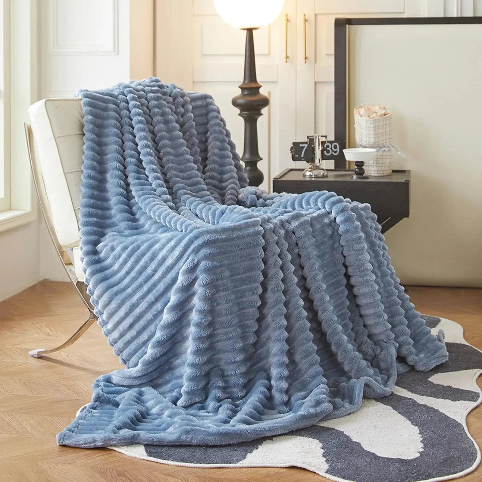 Goodinary® Luxury Soft Faux Rabbit Fur Throw Blanket Goodinary