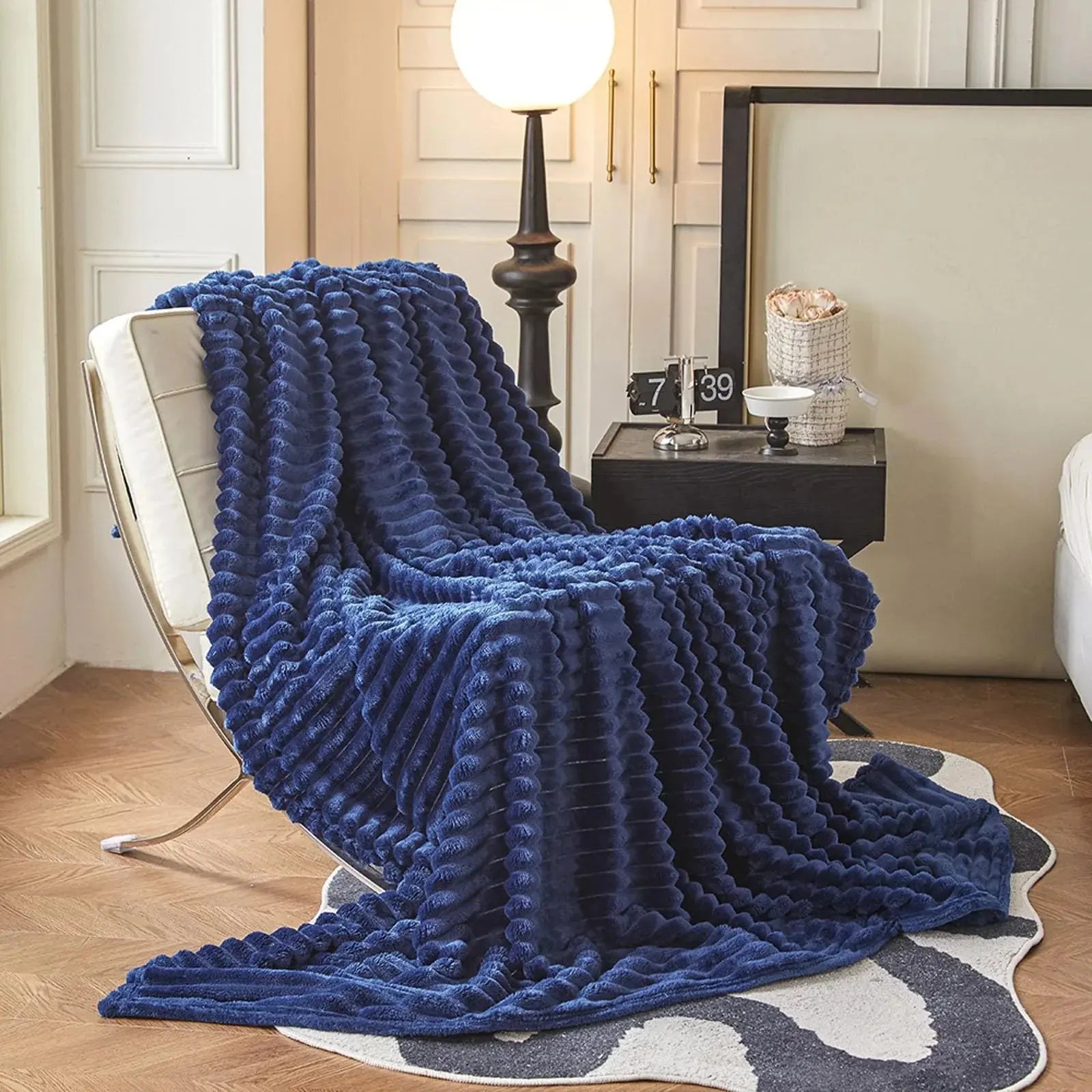 Goodinary® Soft Faux Rabbit Fur Throw Blanket Goodinary
