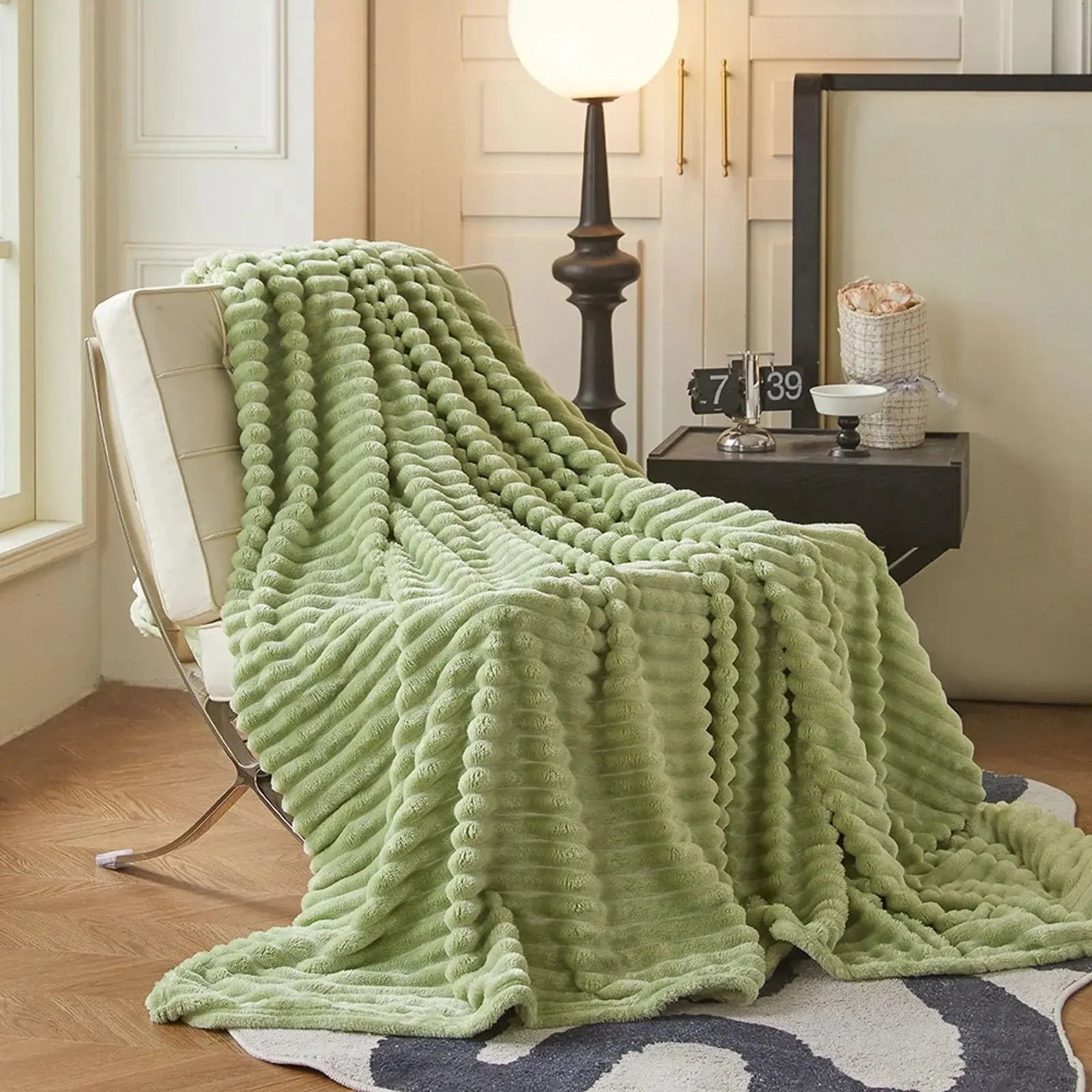 Goodinary® Luxury Soft Faux Rabbit Fur Throw Blanket Goodinary