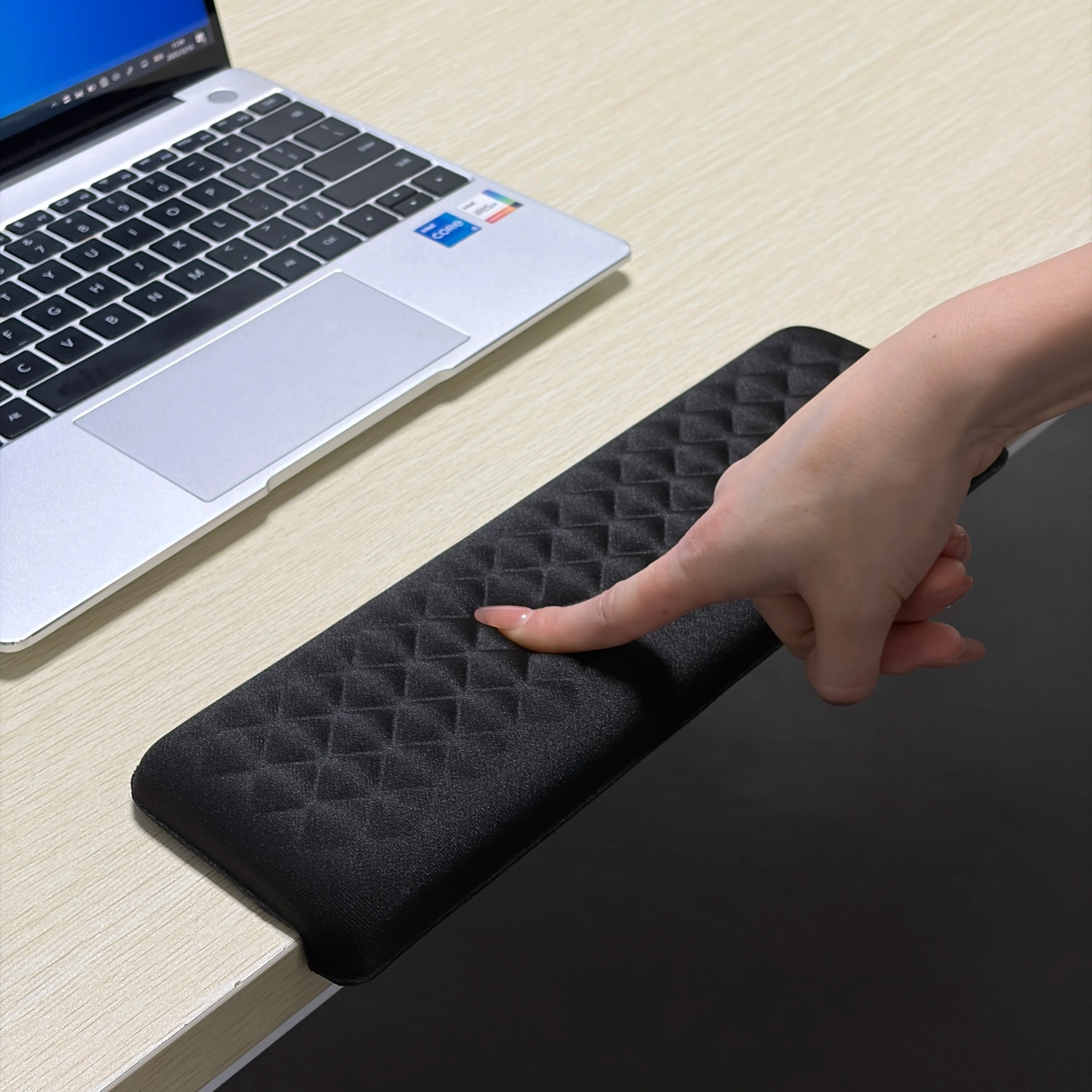 Office Object™ L-Shaped Memory Foam Wrist Rest (2 Pcs)