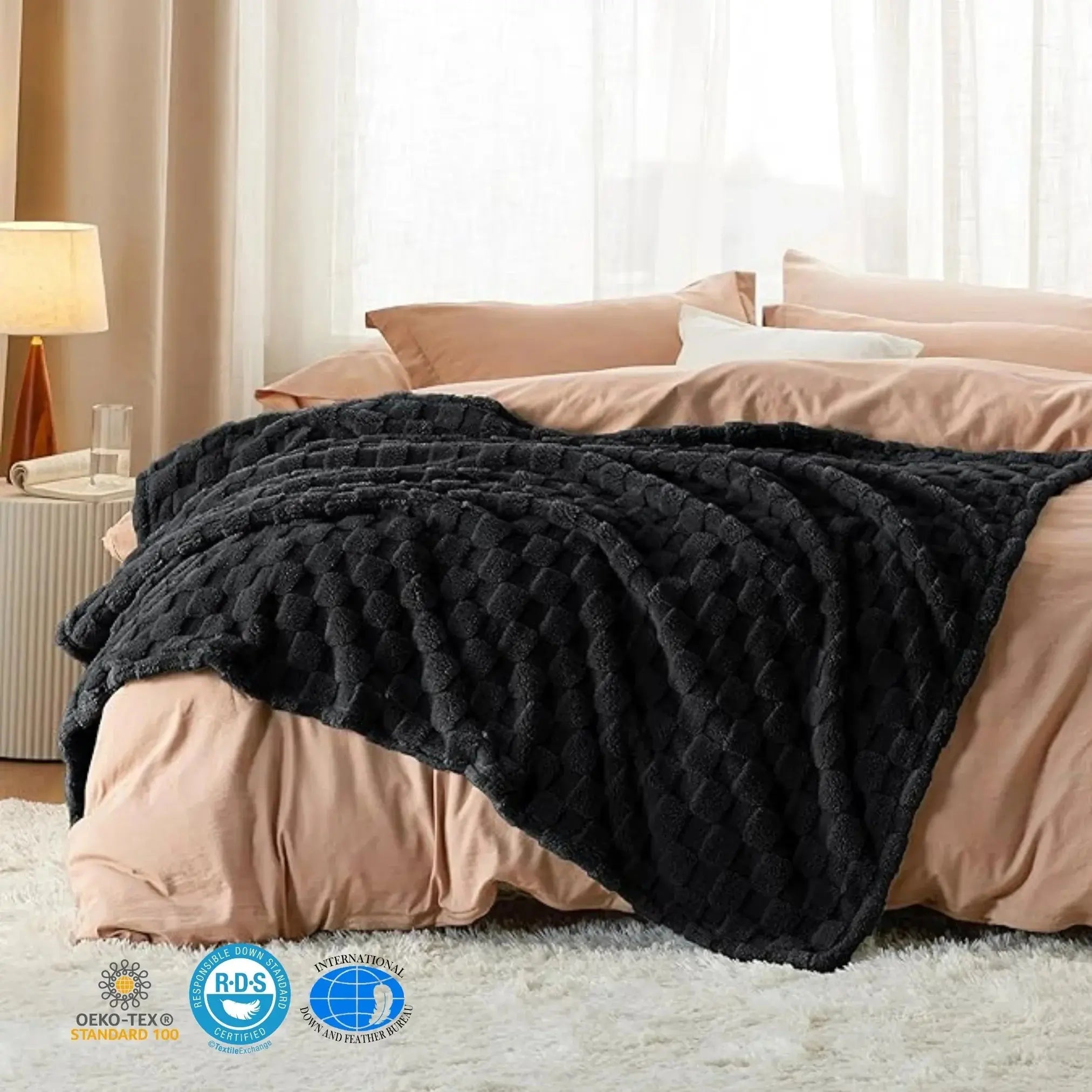 Goodinary® Checkered Throw Blanket Soft Fleece Cozy Goodinary
