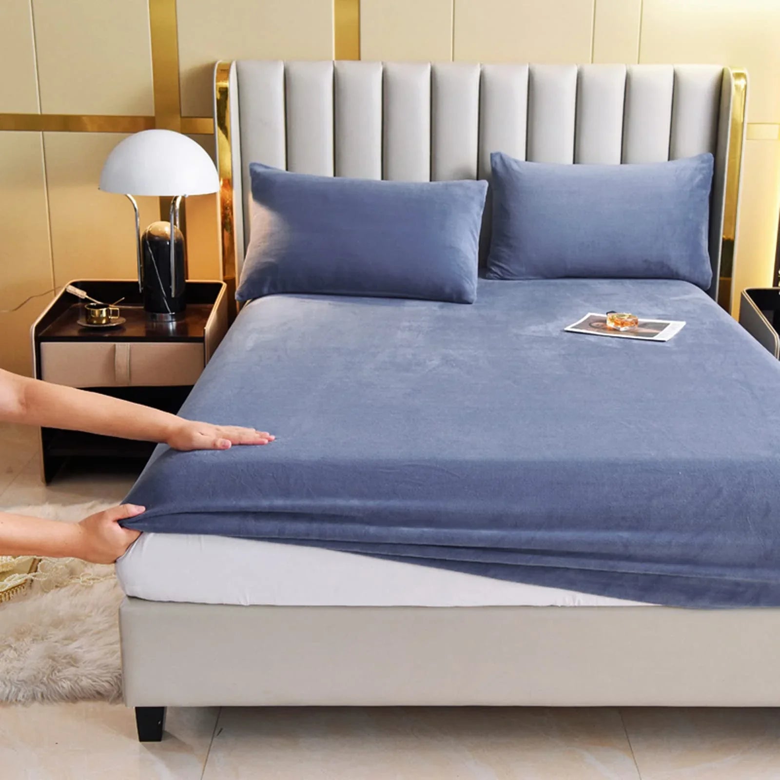 Goodinary® Plush Velvet Thermal Mattress Cover Sheet