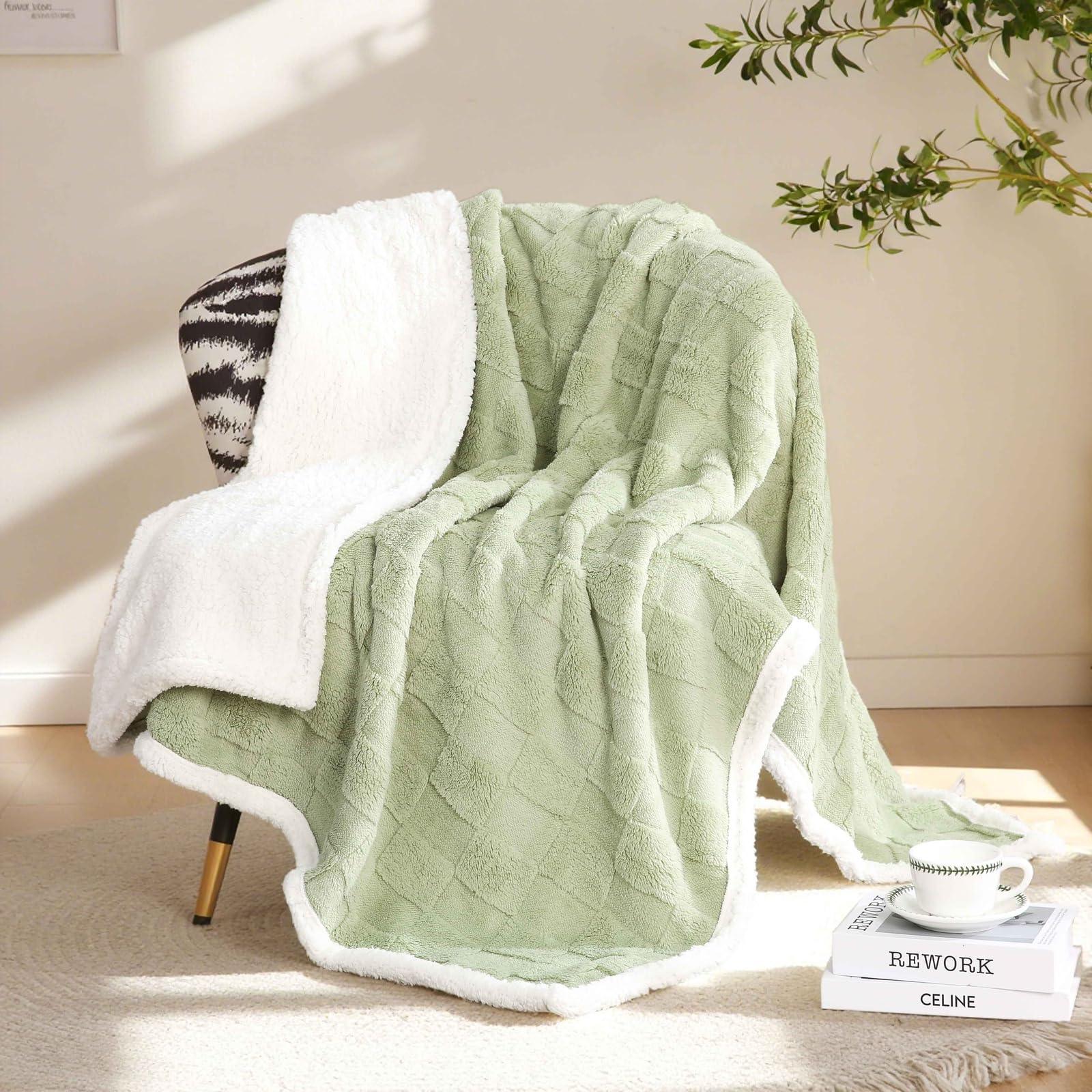 Goodinary® Plush Sherpa Flannel Warm Throw Blanket