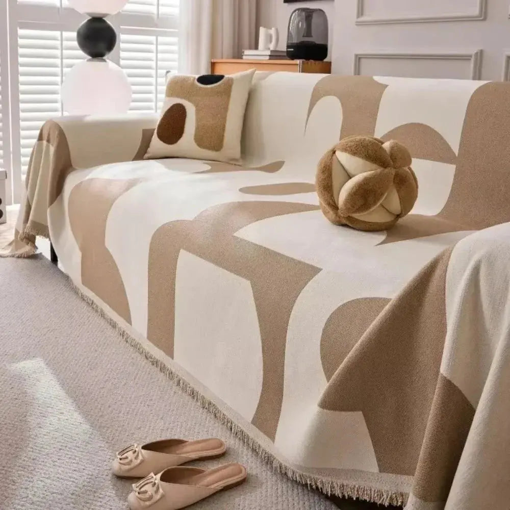 Goodinary® Soft Lightweight Chenille Plaid Throw Blanket Goodinary