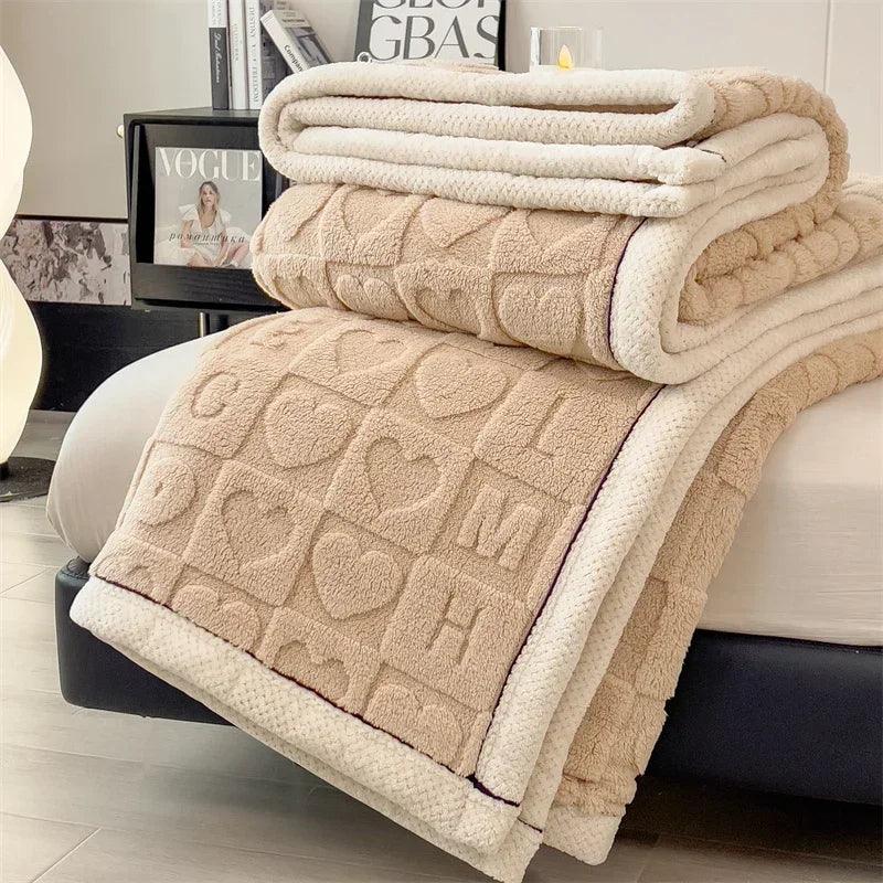 Goodinary® Love Taffu Solid-Color Multifunctional Blanket