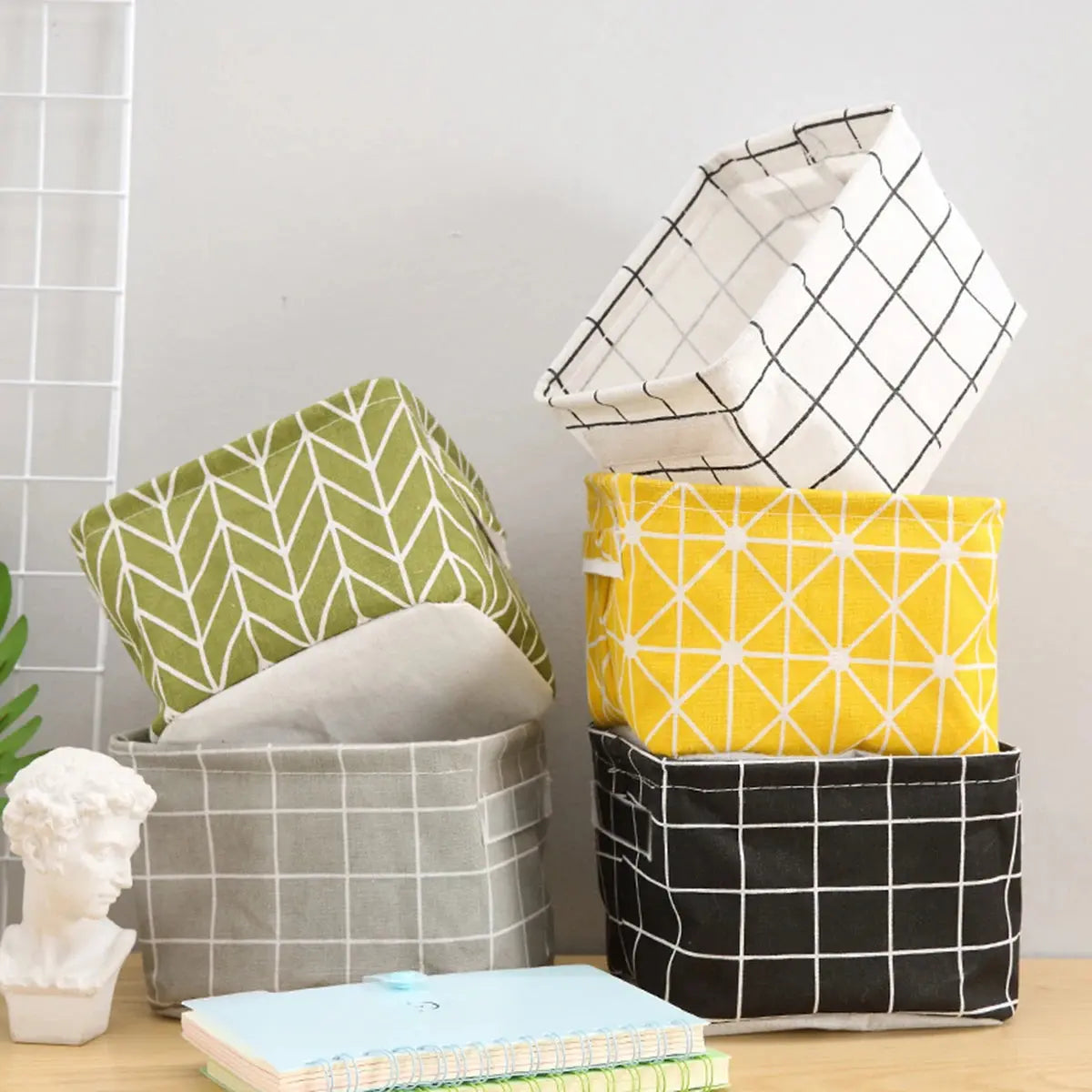 1PC Cotton and Hemp Storage Basket with Handheld Printed Tabletop, Miscellaneous Sorting Cabinet, Small Clothing, Fabric Storage