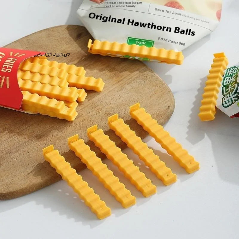 12-Piece French Fry Style Magnetic Sealing Clip Set Snack Bag Food Storage Box Seasoning Container with Clip for Kitchen