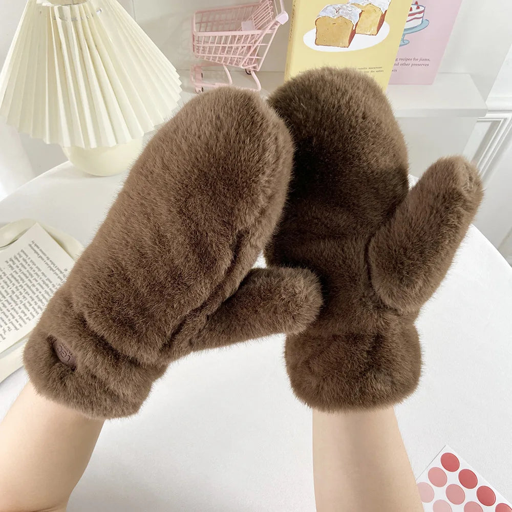 Winter Thickened Warm Imitation Rabbit Fur Gloves Warm Simple Windproof Soft Full-finger Gloves Riding Skiing Outdoor Gloves
