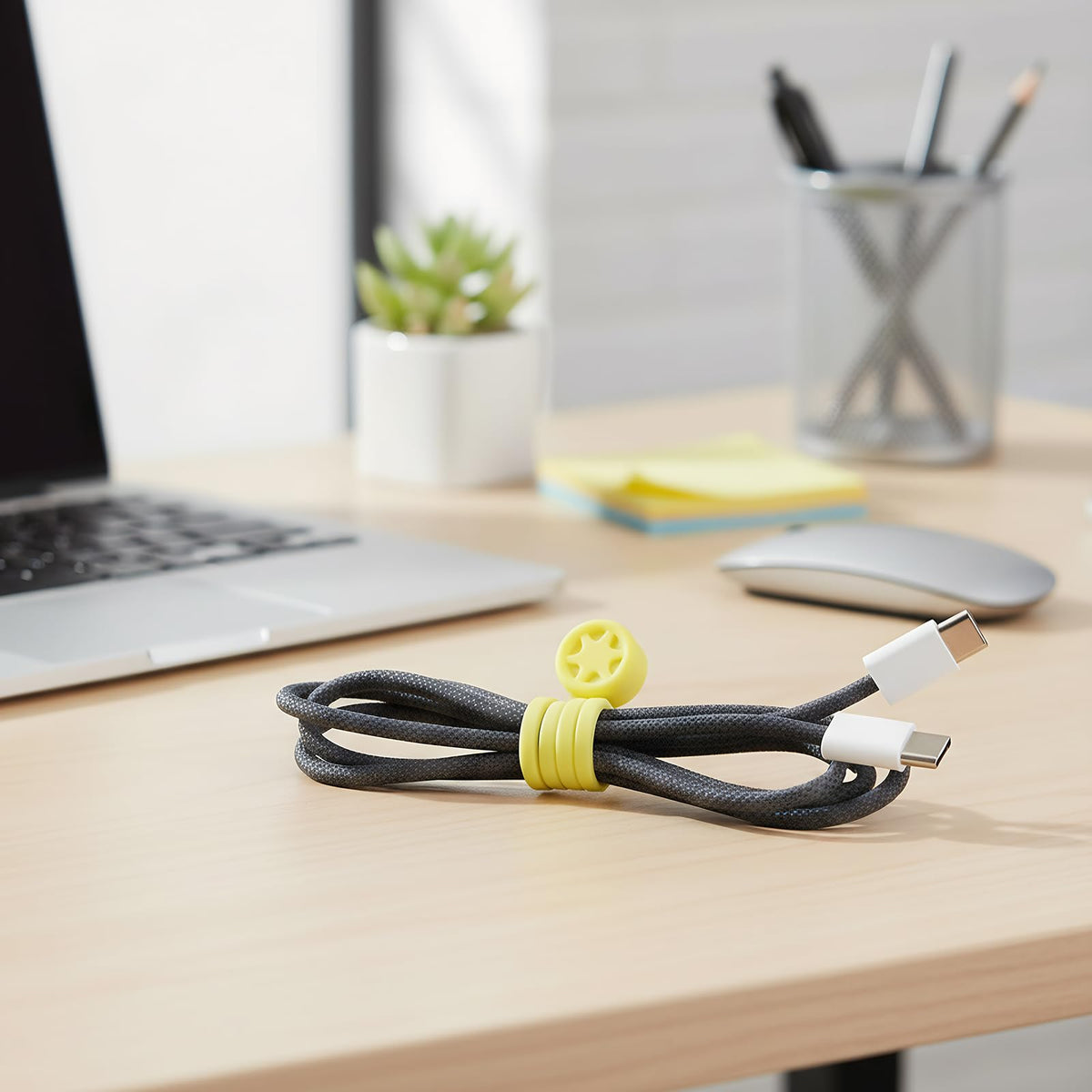 Office Object™ Magnetic Cable Ties (3Pcs)