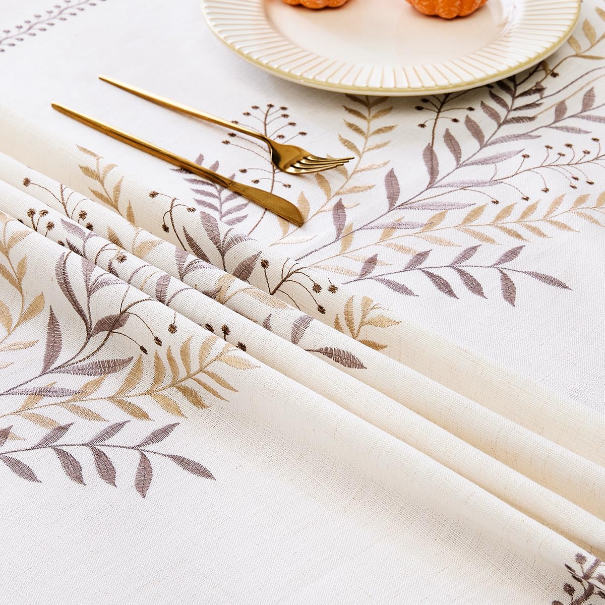 Goodinary® Linen Style Embroidered Tablecloth