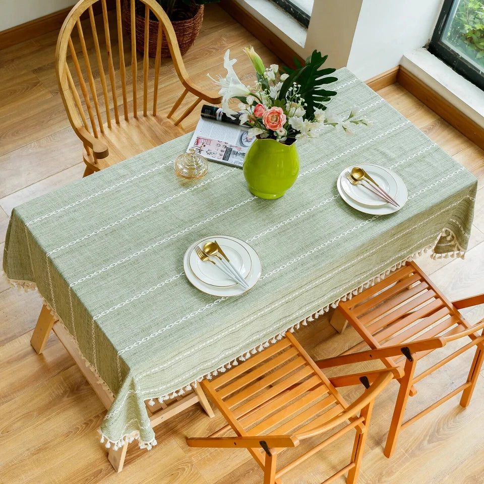 Goodinary® Hemstitched Edges Farmhouse Style Linen Tablecloth